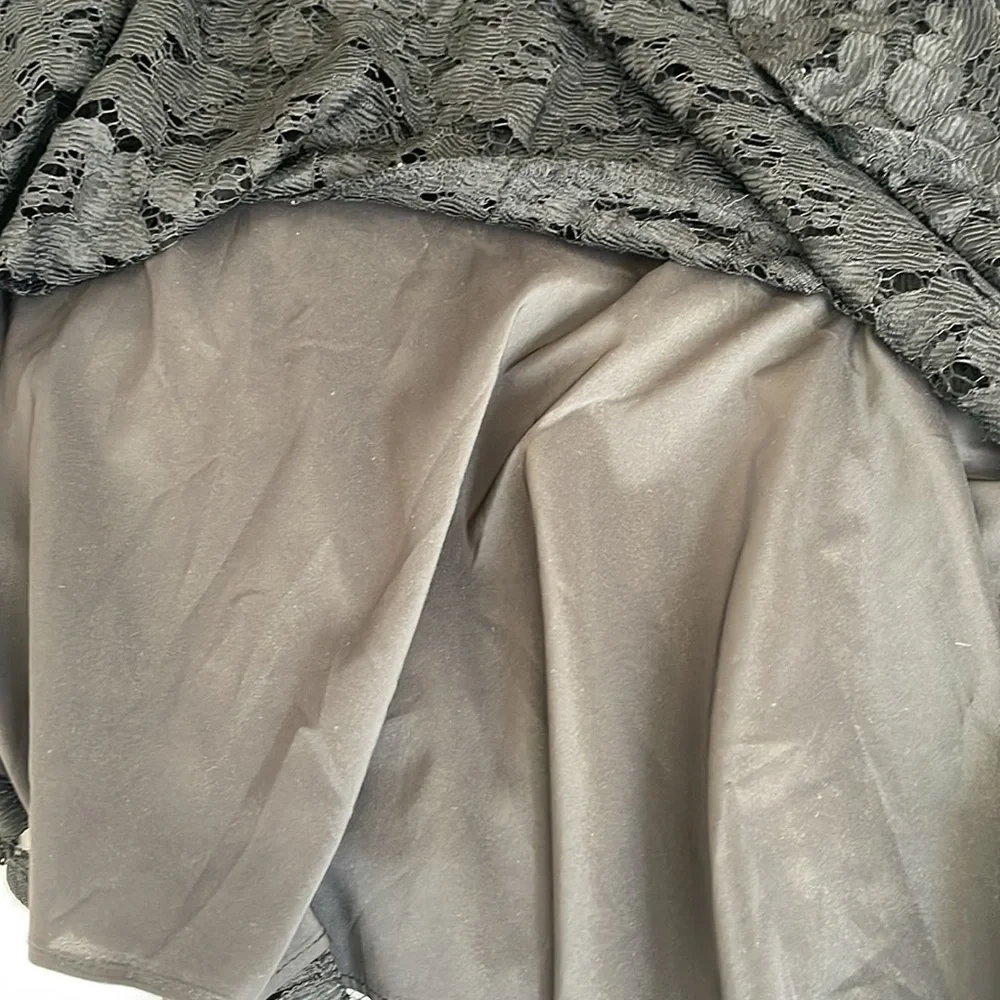 Trina TRINA TURK BLACK LACE SLEEVELESS DRESS SIZE SMALL - Picture 11 of 11